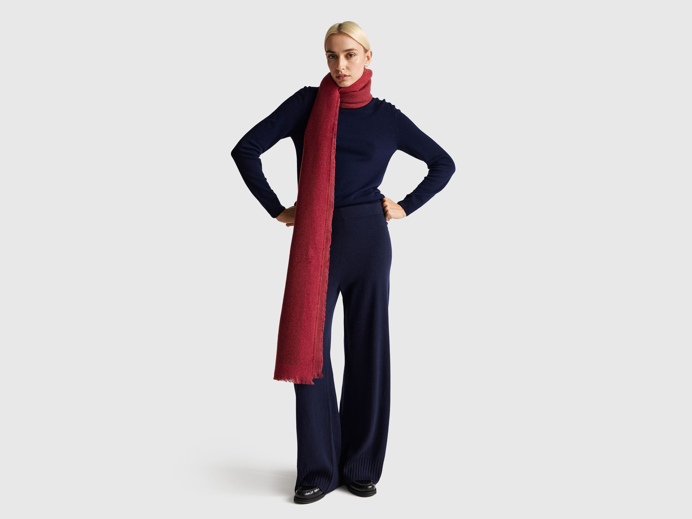 TURTLE NECK SWEATER Mujer image number 3